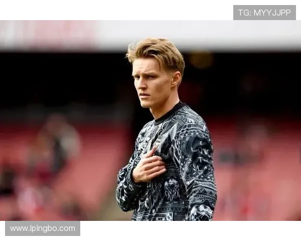 厄德高边路传中撕开防线，本赛季发挥明显超越同期中场对手