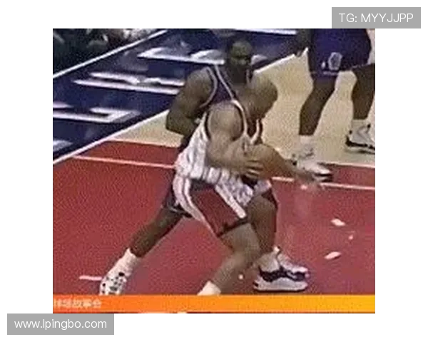 内线巴克利背身单打较马龙更依赖前场篮板提升效率