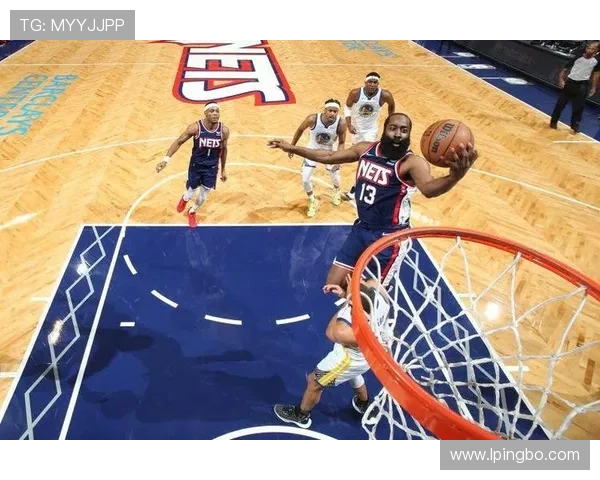 纳什精准无球跑动提升传球效率拉开球队进攻差距